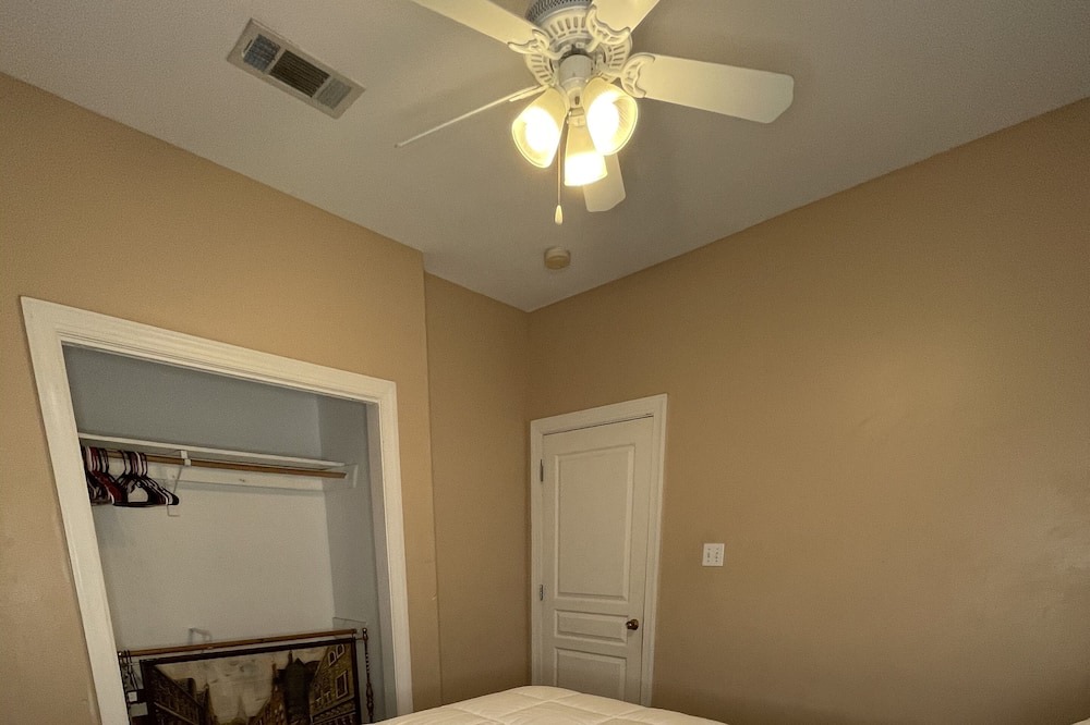 Photo of Bedroom in Port Allen