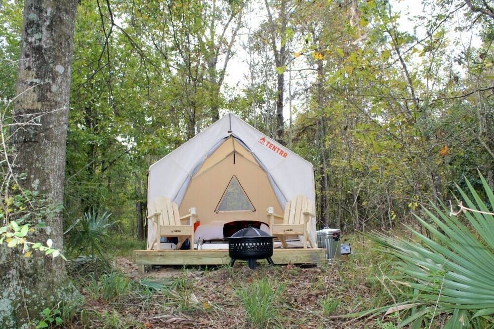 Photo of Others in Mandeville