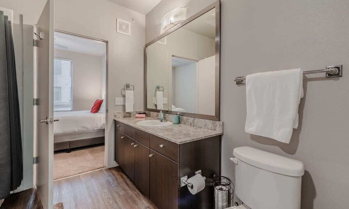 Photo of Bathroom in Knox - Henderson