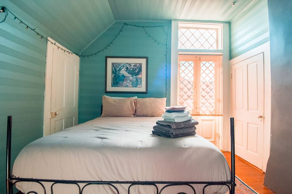 Photo of Bedroom in Audubon