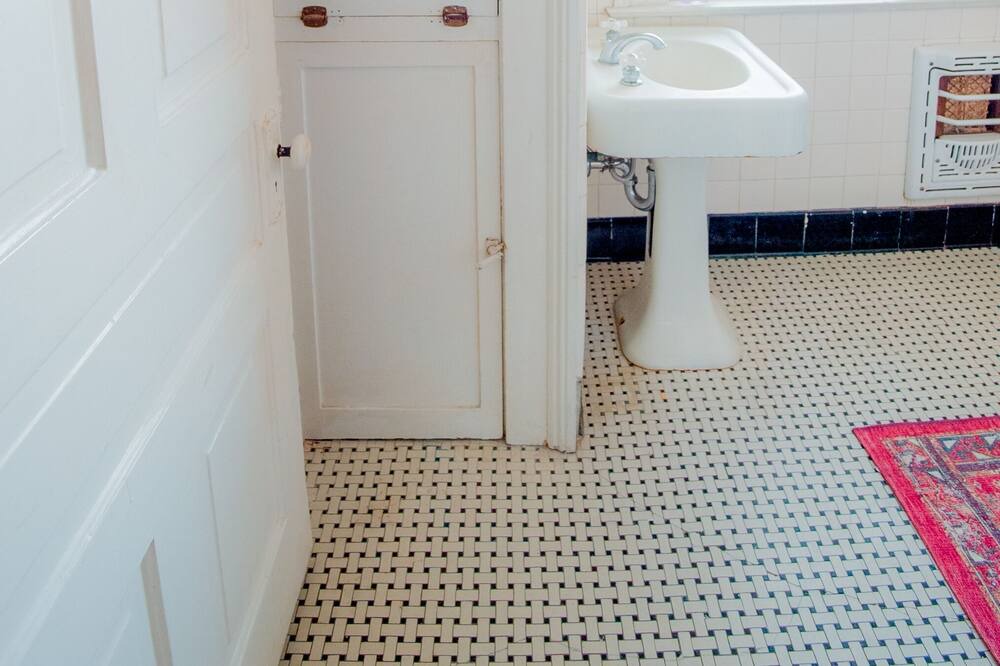 Photo of Bedroom in Audubon
