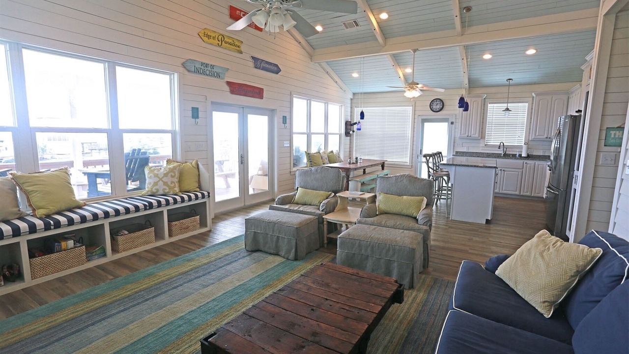 Photo of Others in Grand Isle