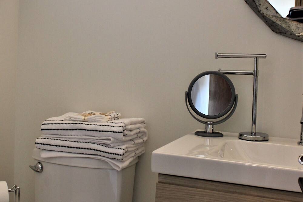Photo of Bathroom in Waxahachie