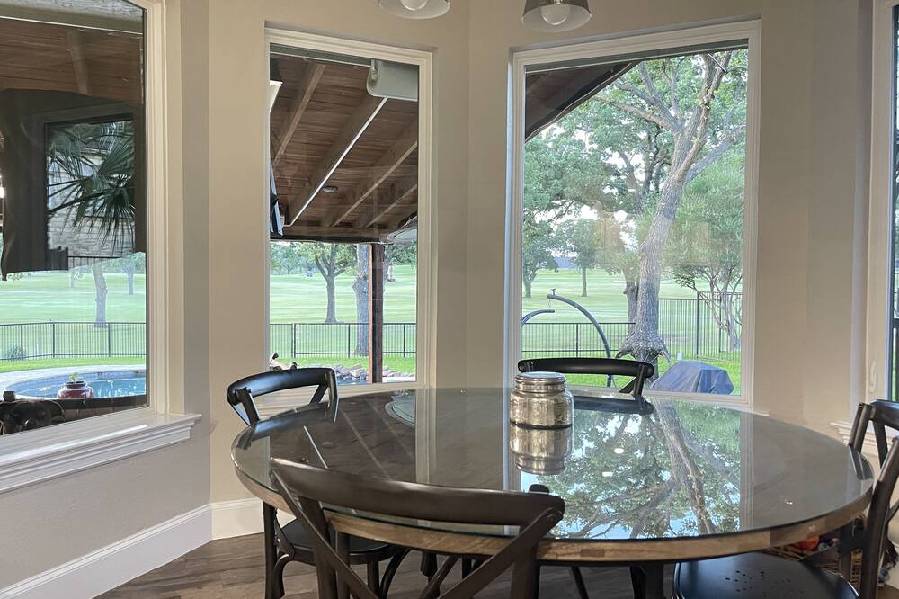 Photo of Kitchen in Corinth