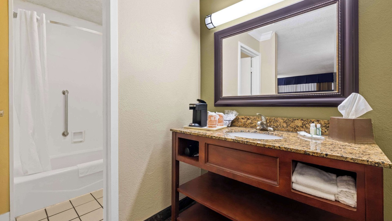 Photo of Bedroom in Morgan City