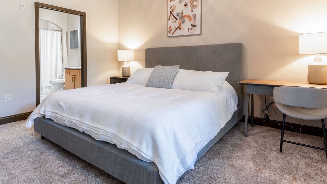 Photo of Bedroom in Mid City South