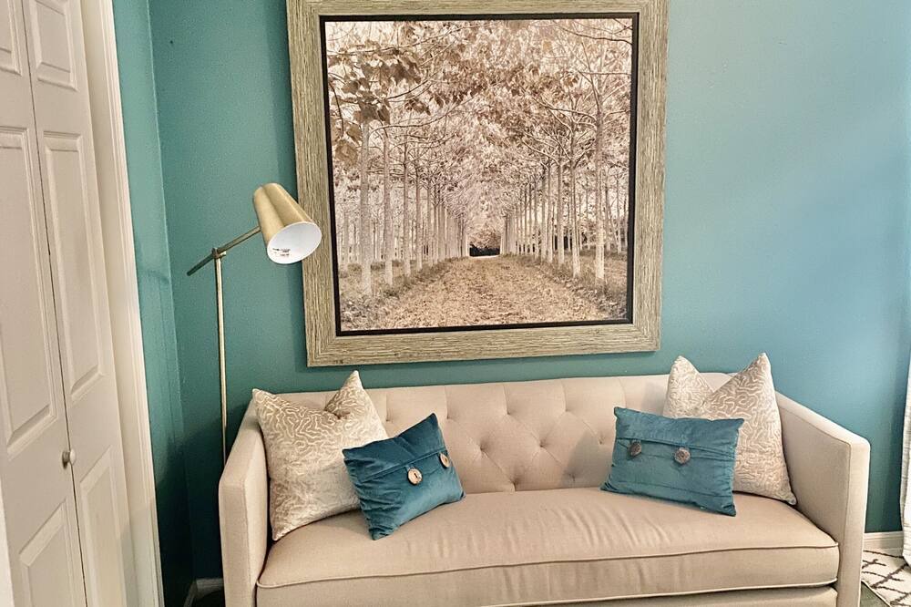 Photo of Livingroom in Slidell