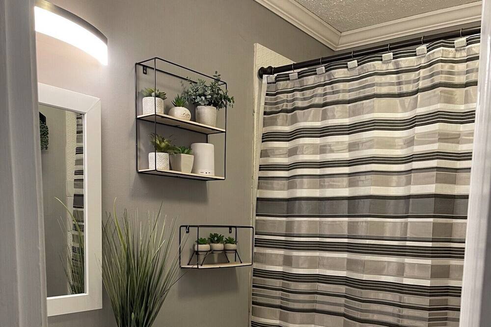 Photo of Bathroom in Slidell