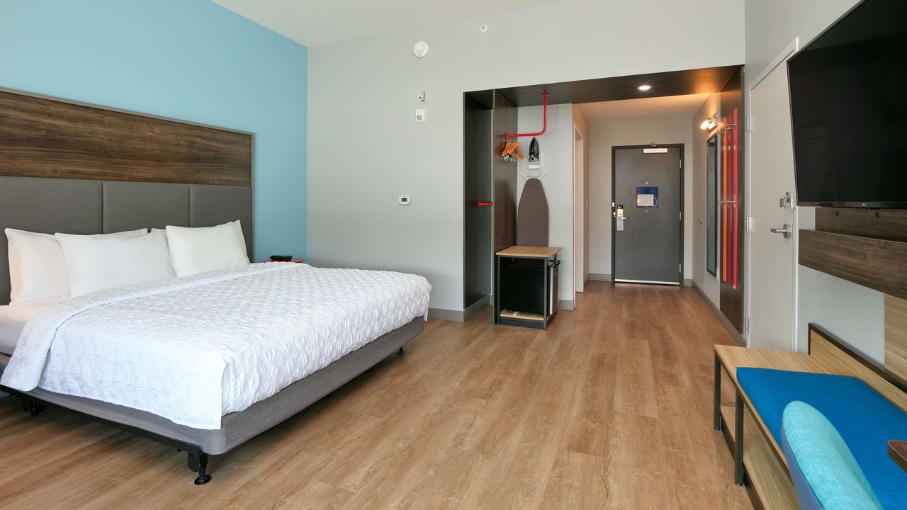 Photo of Bedroom in Far North Central