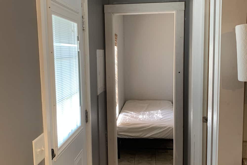 Photo of Bedroom in Buras-Triumph