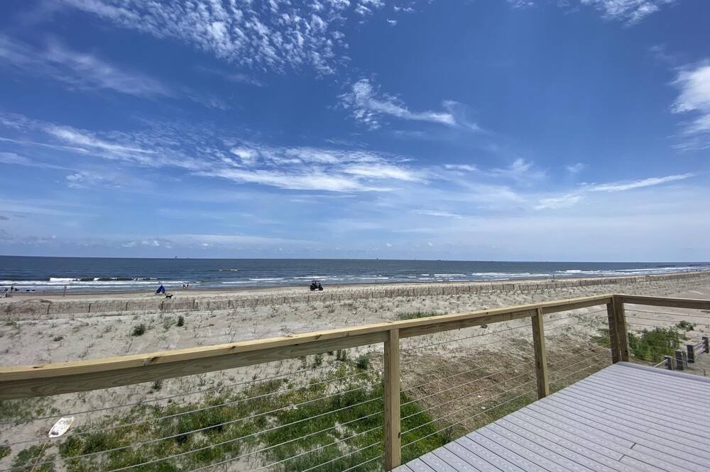 Photo of Others in Grand Isle