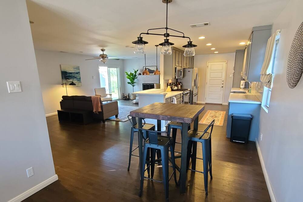 Photo of Bedroom in White Rock Hills