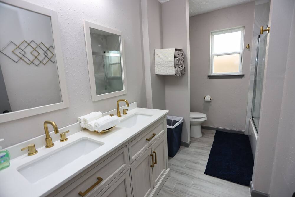 Photo of Bathroom in La Porte