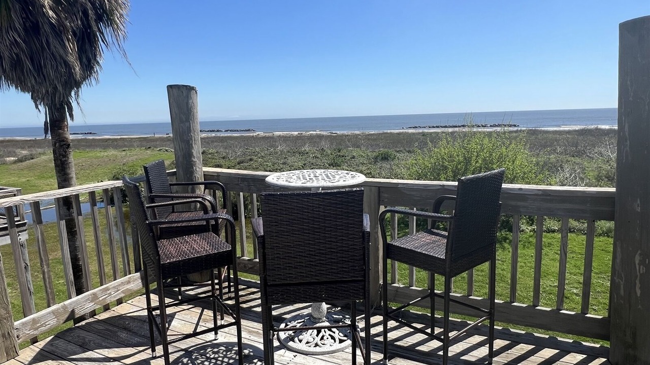 Photo of Patio Balcony in Grand Isle