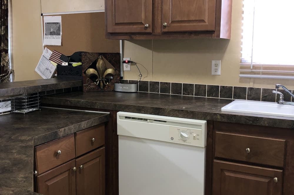 Photo of Kitchen in Boothville-Venice