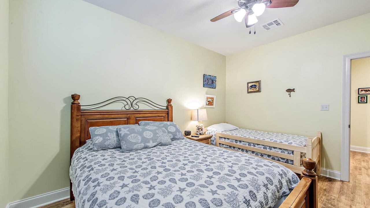Photo of Bedroom in Golden Meadow