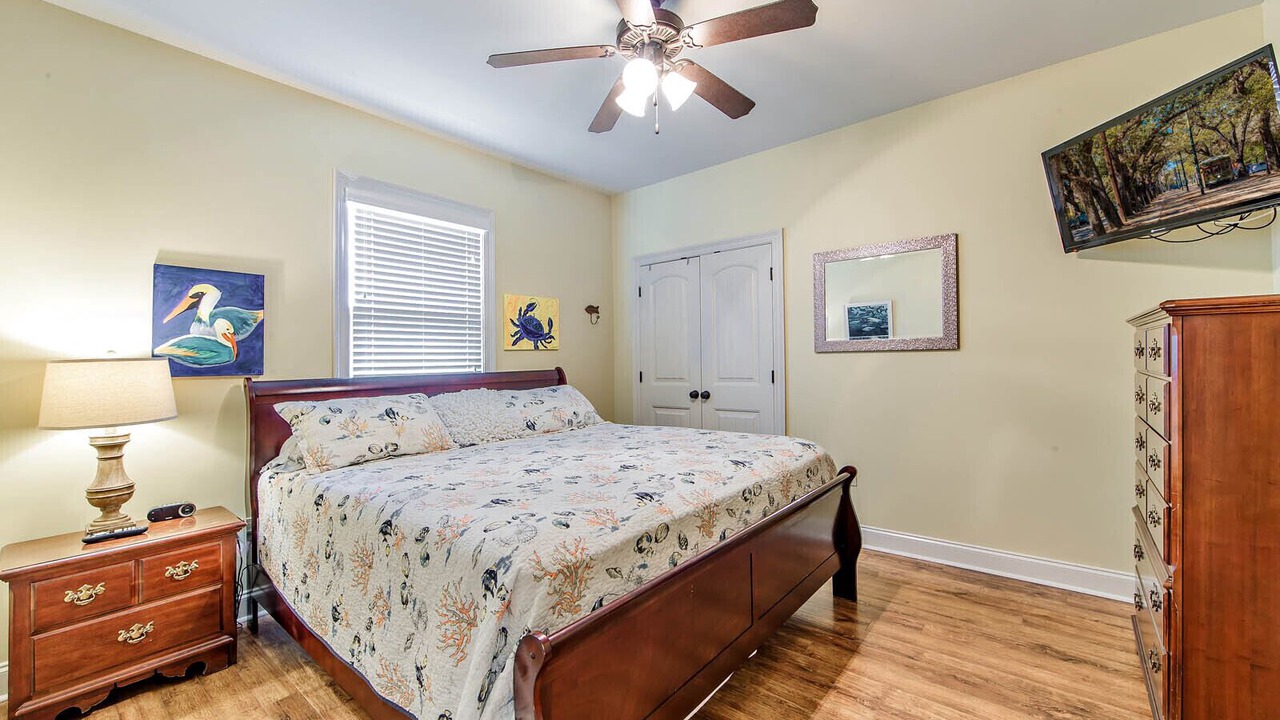Photo of Bedroom in Golden Meadow