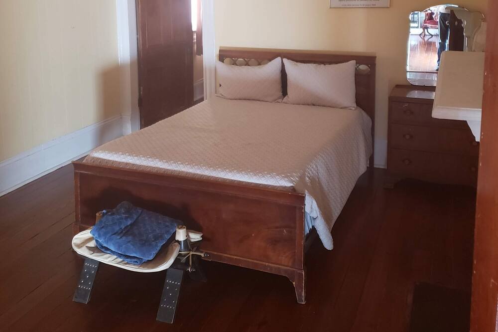 Photo of Bedroom in Leonidas