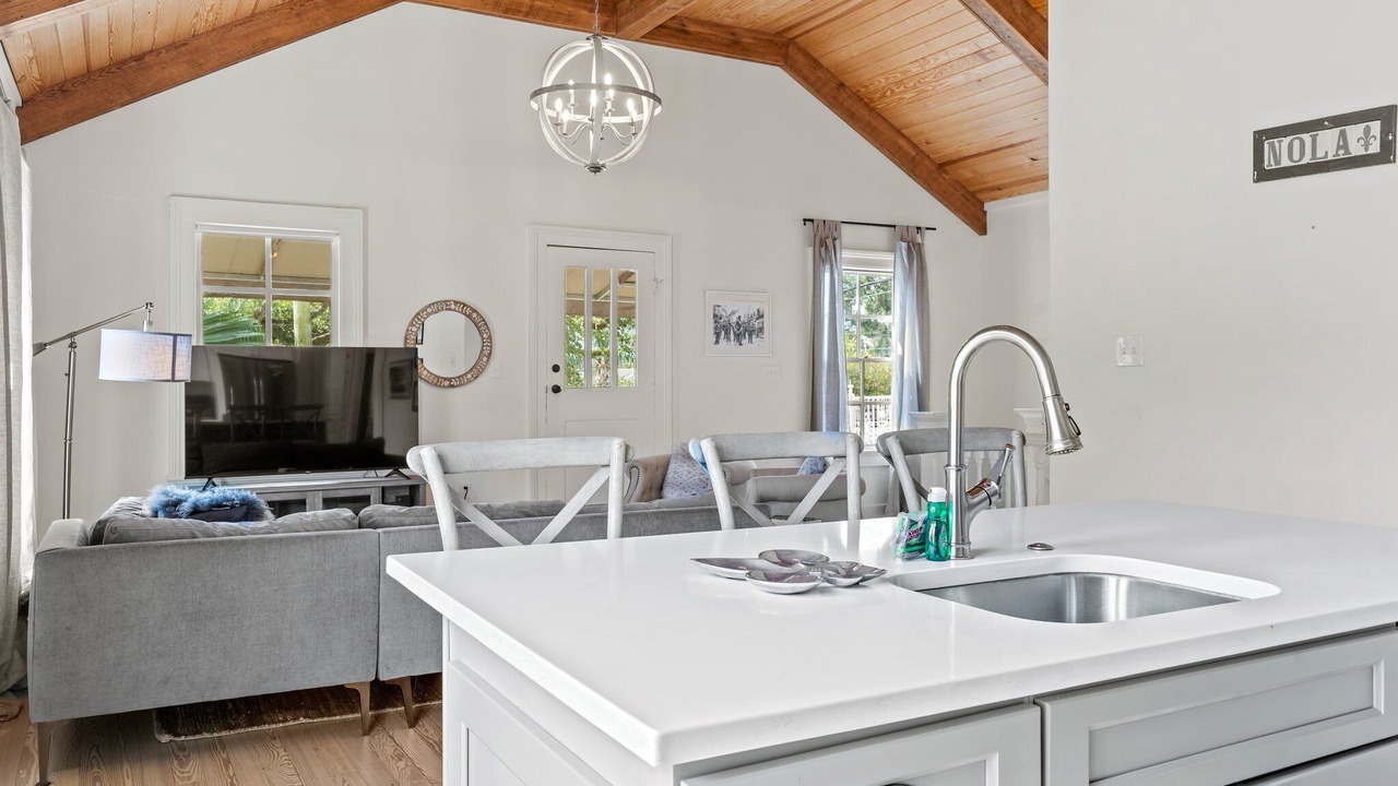 Photo of Kitchen in Uptown Historic District