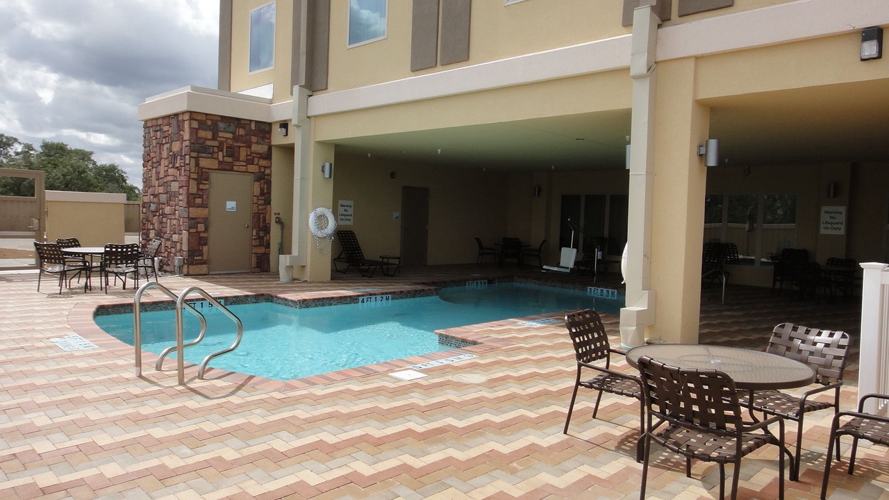 Photo of Outdoor in George West