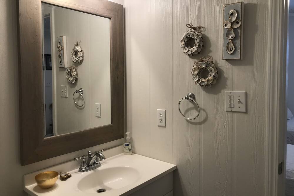Photo of Bathroom in Grand Isle