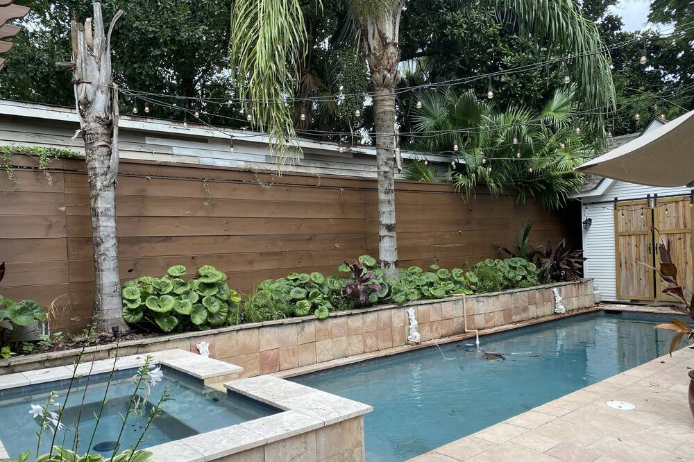 Photo of Outdoor in Carrollton