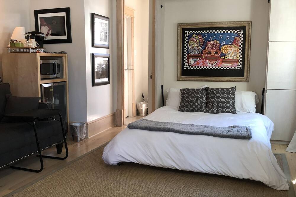 Photo of Bedroom in Carrollton