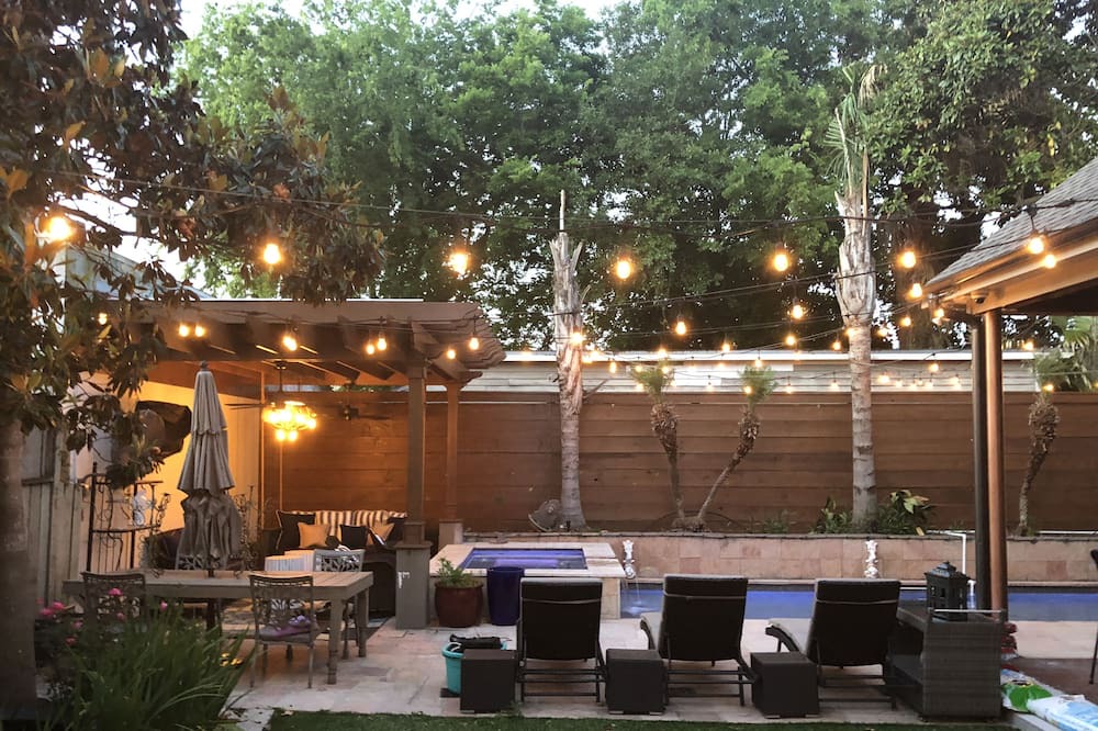 Photo of Outdoor in Carrollton
