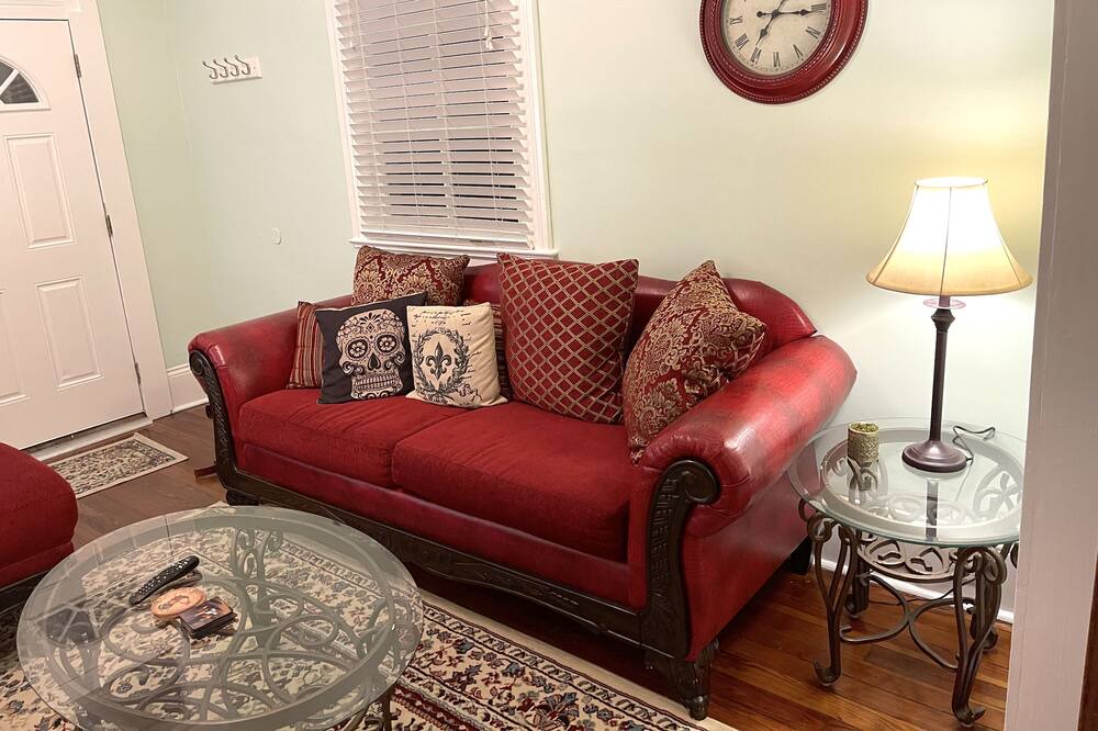 Photo of Livingroom in Bayou St. John