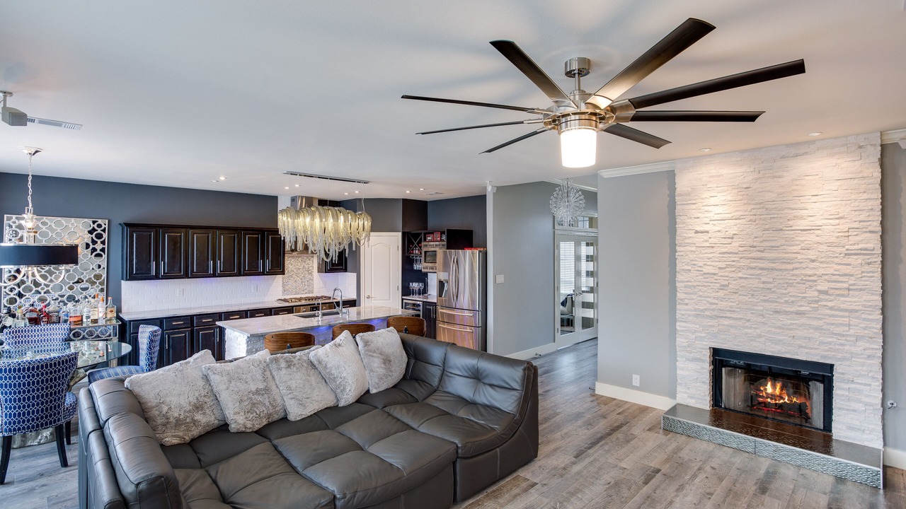 Photo of Livingroom in Stone Oak
