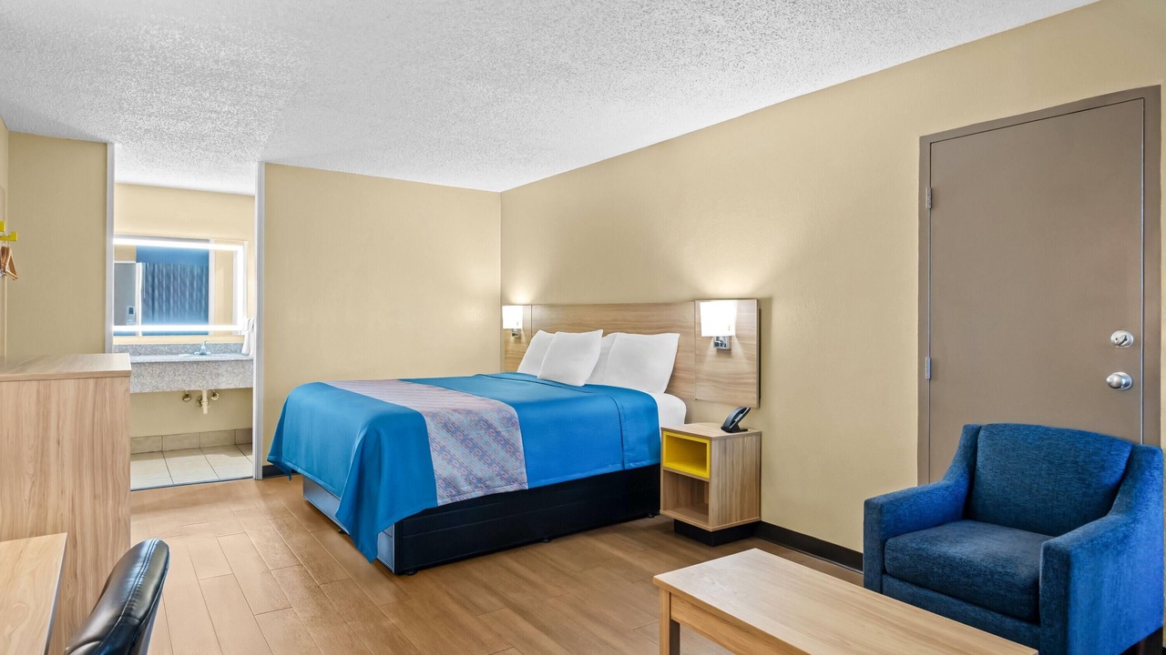 Photo of Bedroom in Lafayette
