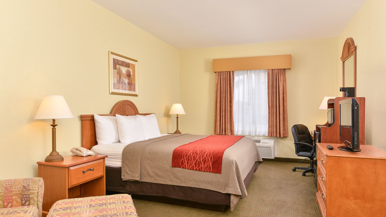 Photo of Bedroom in Marrero