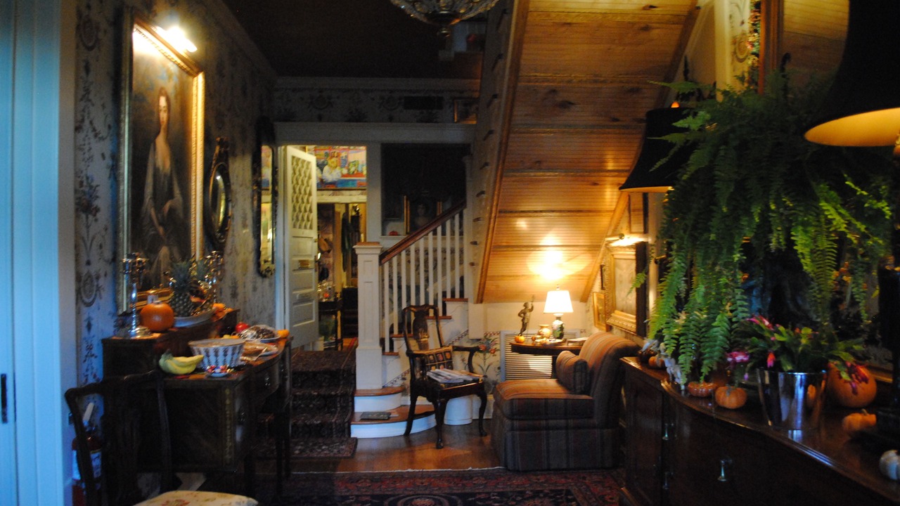 Photo of Livingroom in Fairfield Historic District