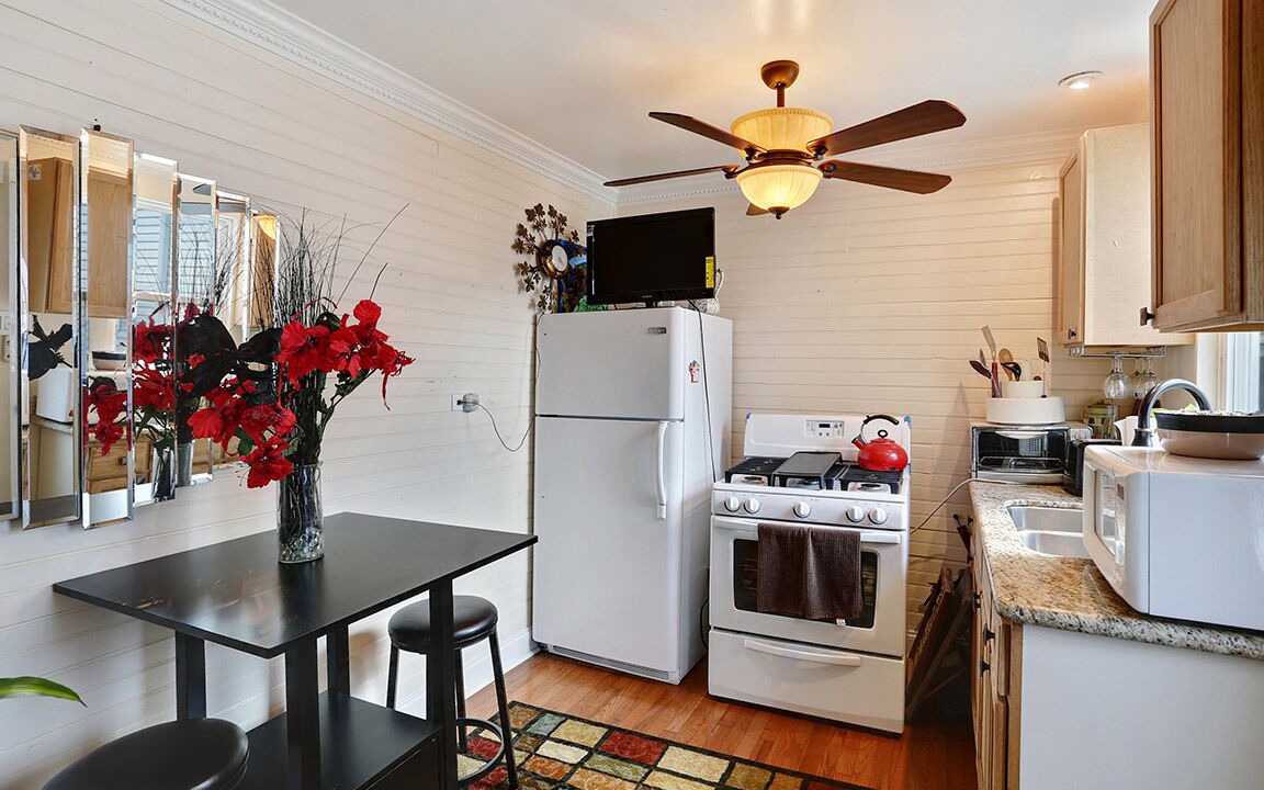 Photo of Kitchen in Leonidas
