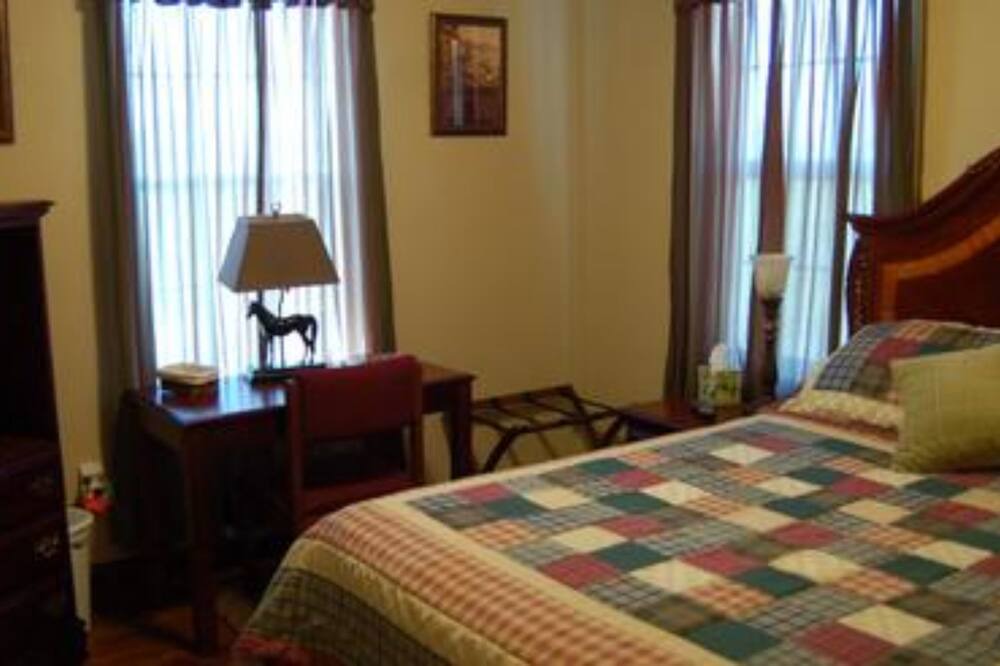 Photo of Bedroom in Buras-Triumph