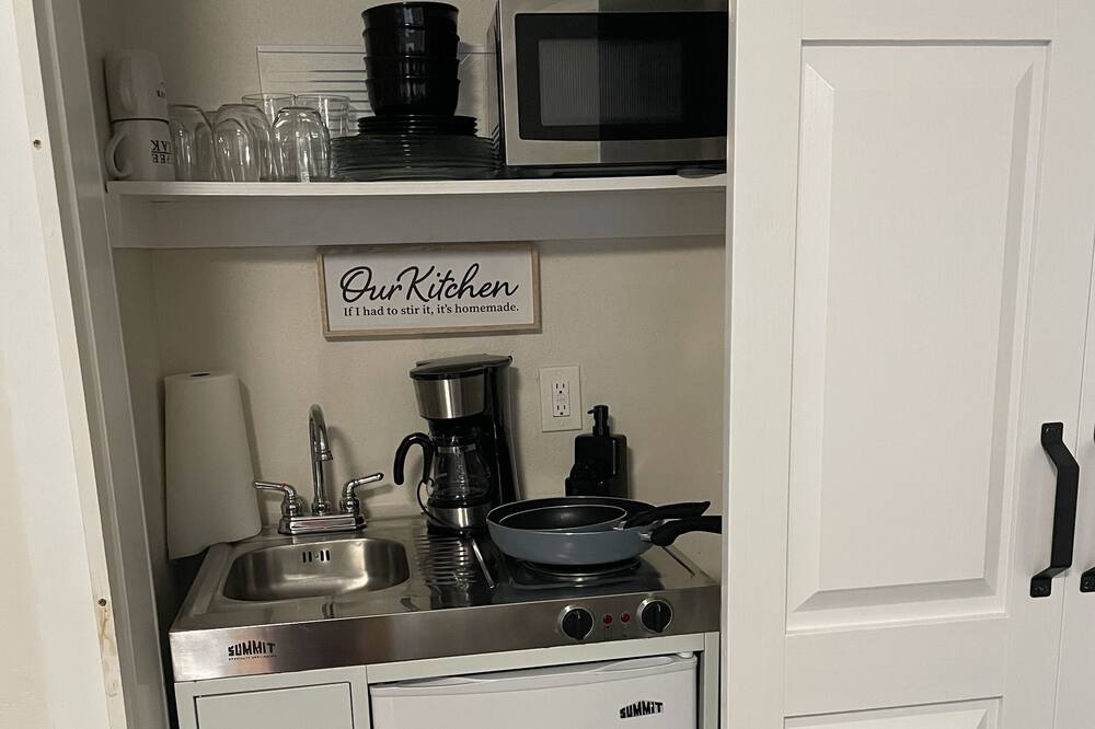 Photo of Kitchen in Tall Timbers - Brechtel