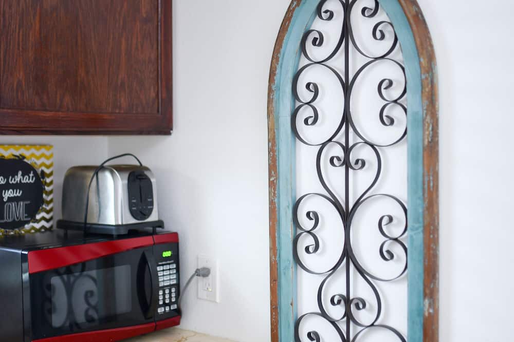 Photo of Kitchen in Algiers Point