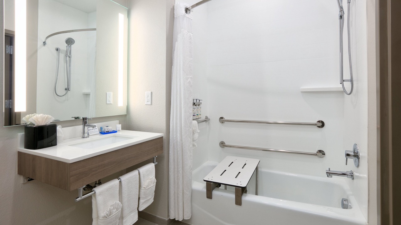 Photo of Bathroom in Far North Dallas
