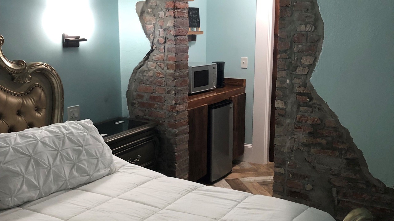 Photo of Bedroom in French Quarter