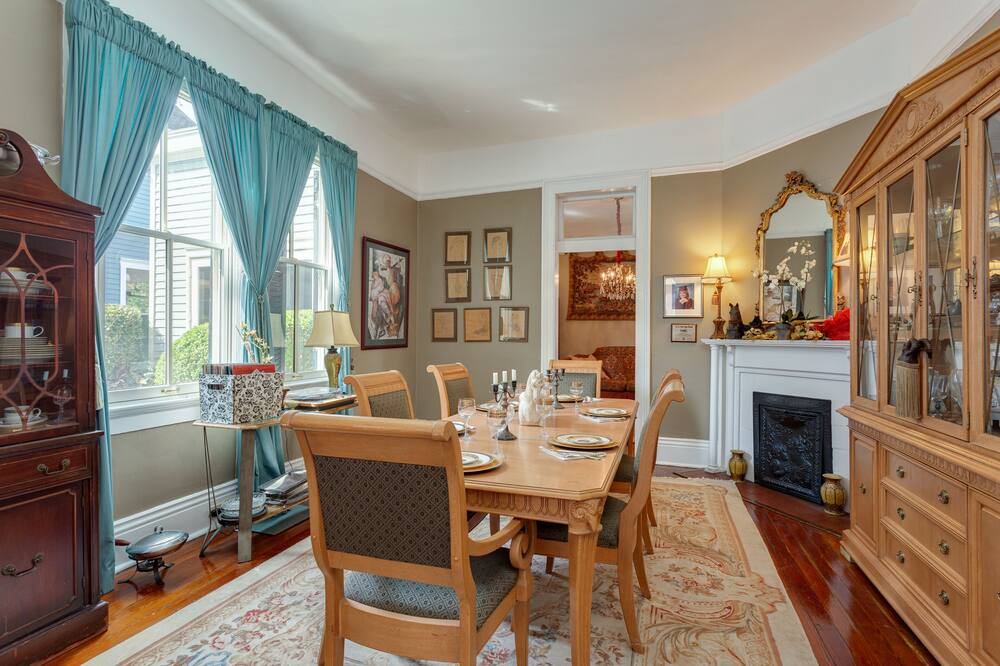 Photo of Bedroom in Carrollton