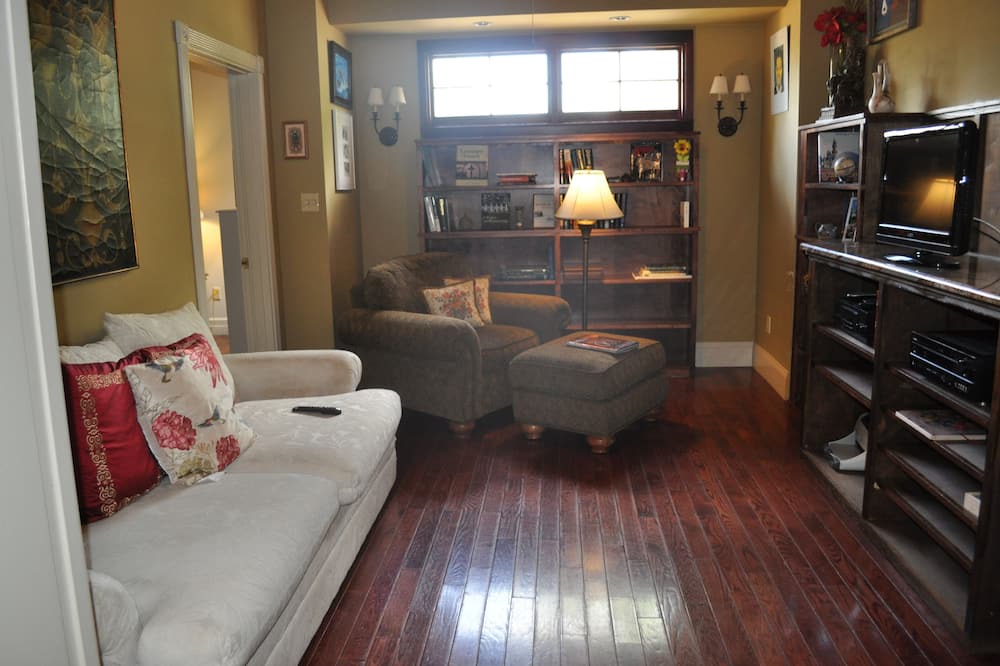 Photo of Livingroom in Breaux Bridge