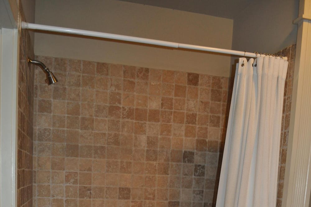 Photo of Bathroom in Breaux Bridge