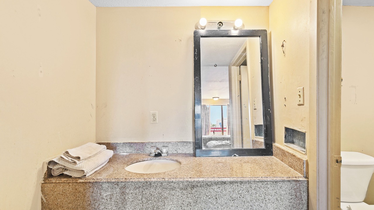 Photo of Bathroom in Hattiesburg