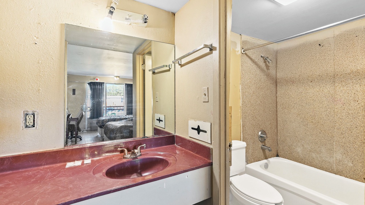 Photo of Bathroom in Hattiesburg