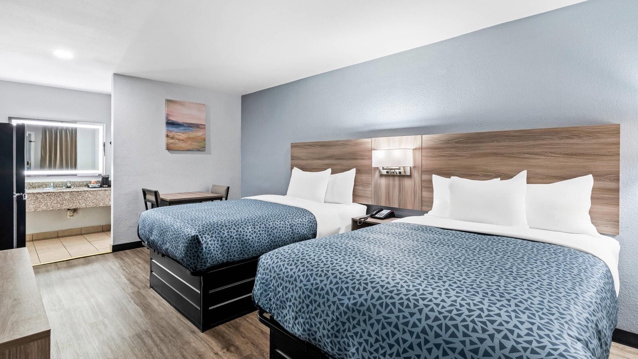 Photo of Bedroom in Harvey