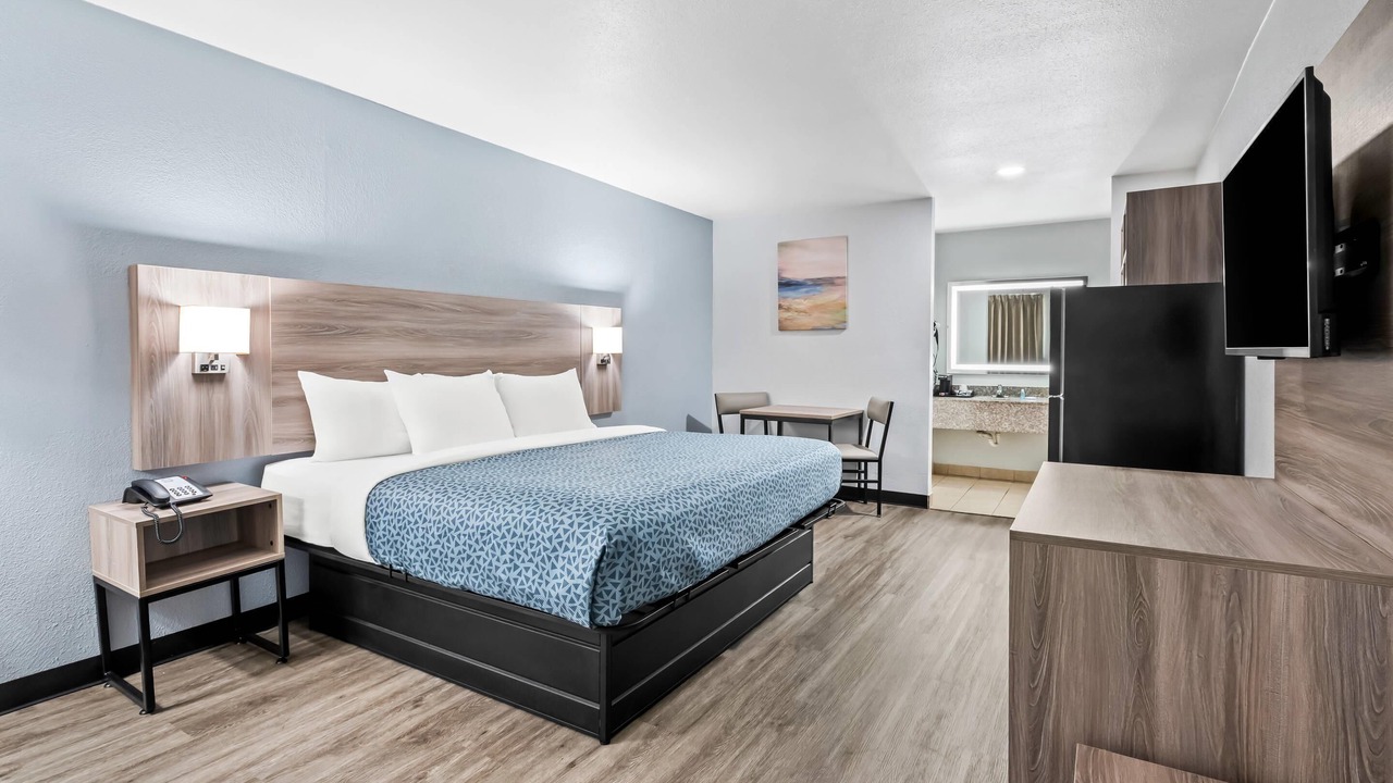 Photo of Bedroom in Harvey