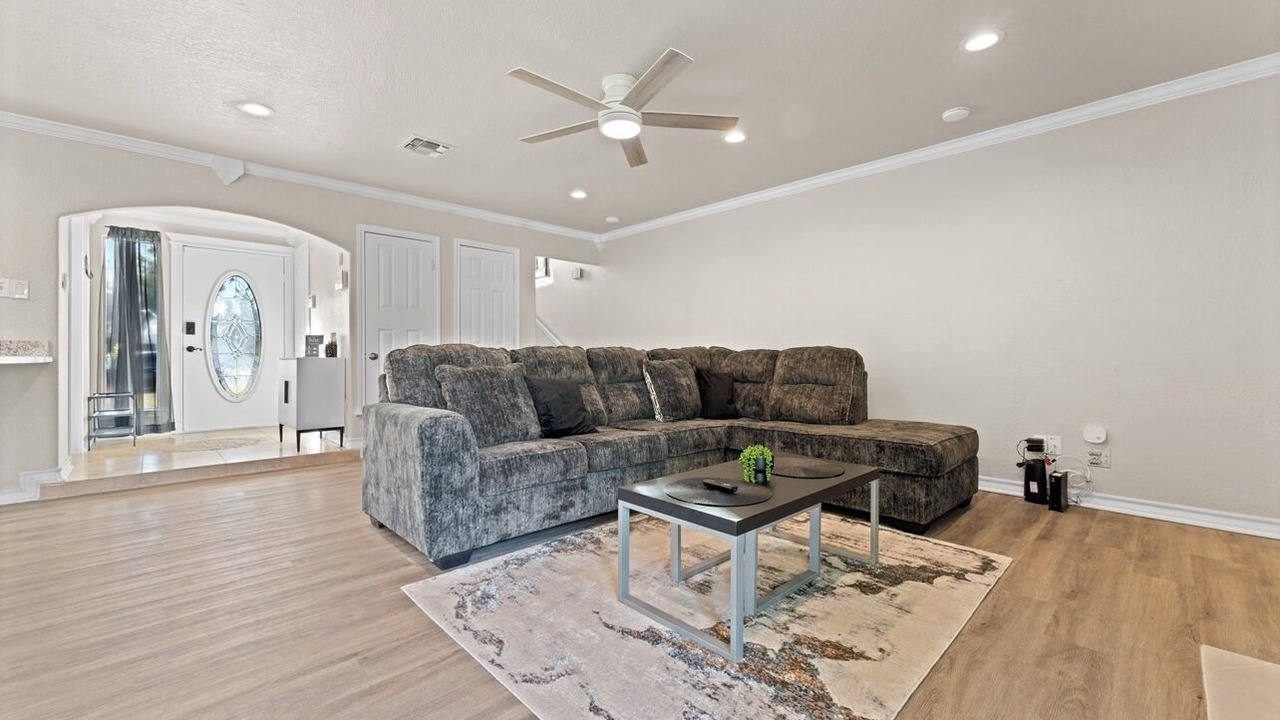 Photo of Livingroom in West San Antonio