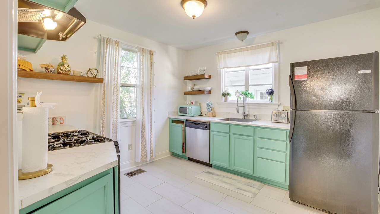 Photo of Kitchen in Lakeview