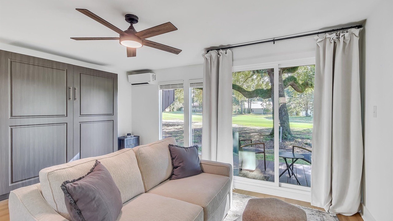 Photo of Livingroom in Diamondhead