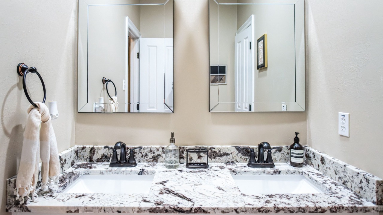 Photo of Bathroom in Port Vincent